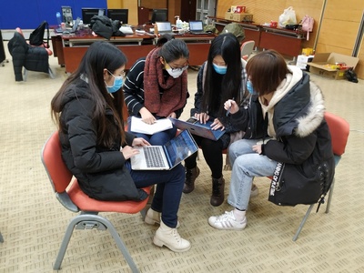 &ldquo;教育系統抗疫斗爭偉大實踐影像、海報展&rdquo;高校巡回展站走進北大